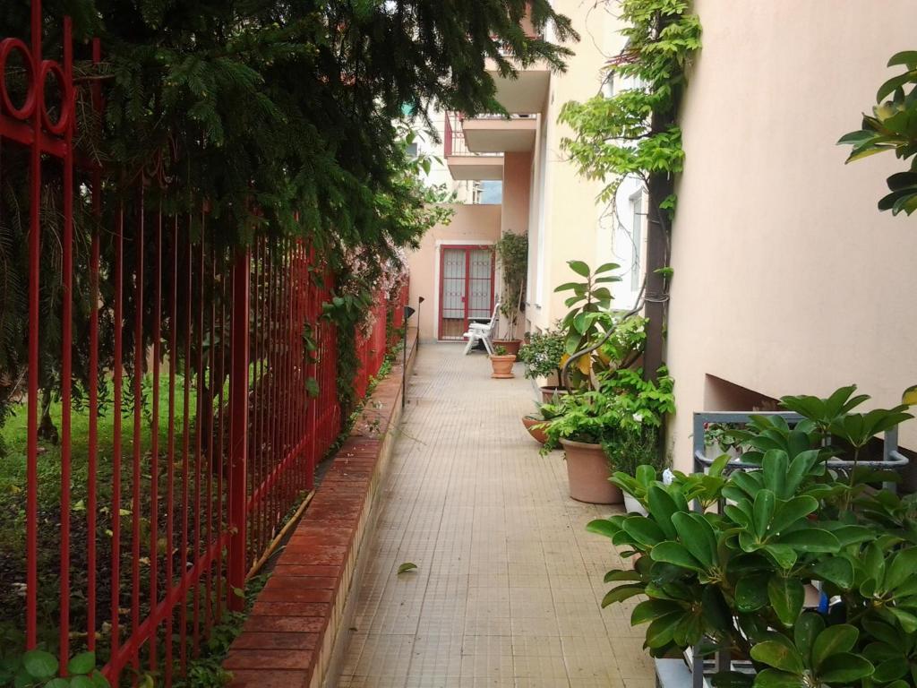 Residence Il Monello Loano Luaran gambar