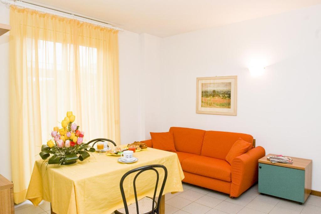 Residence Il Monello Loano Luaran gambar